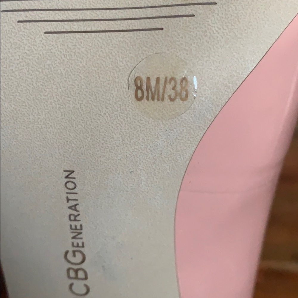 Pink heels - Picture 4 of 7
